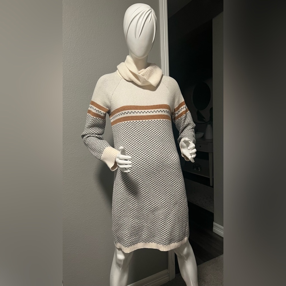 Hem & Thread sweater dress by Anthropology Size S